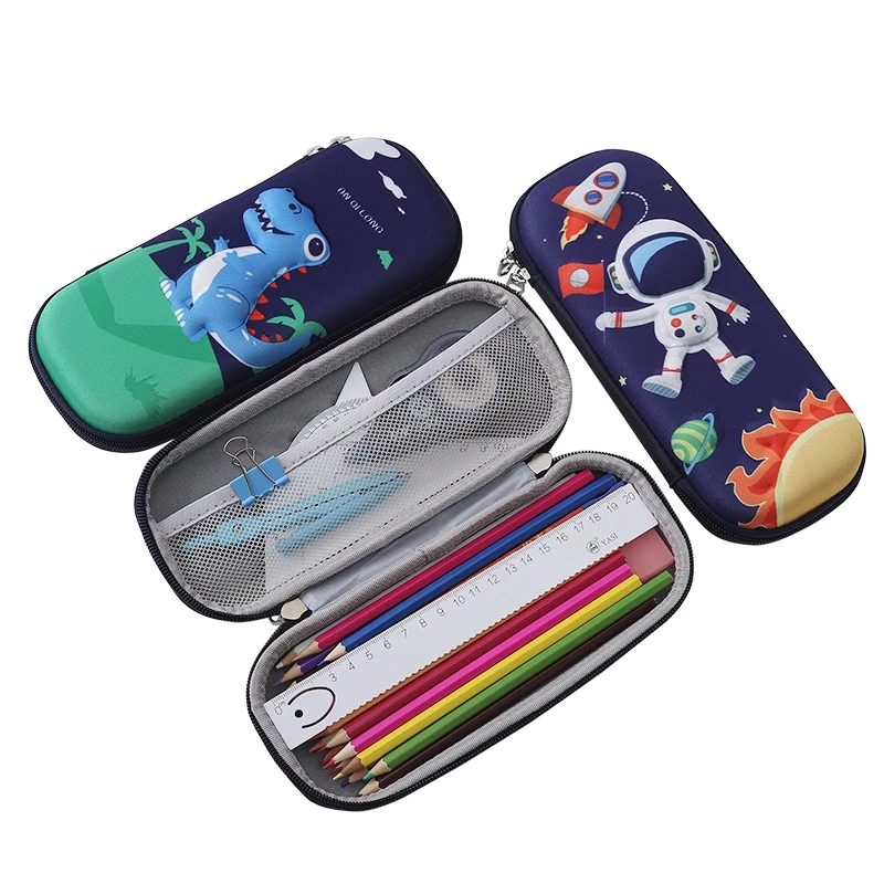 Kotak Pensil 3d Timbul Karakter — 2