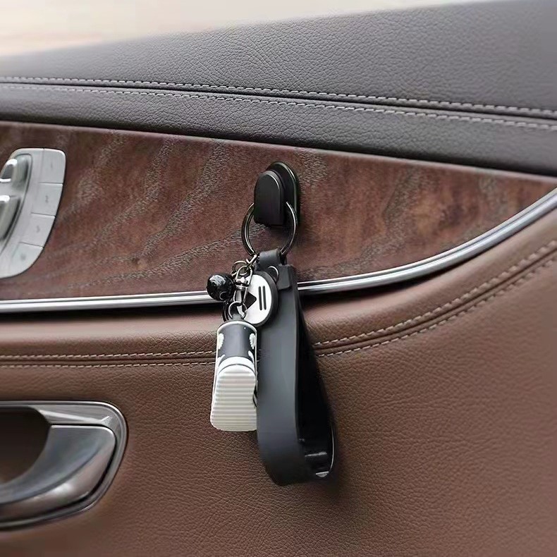 Dashboard Hook Mobil Serbaguna Gantungan Perekat Kuat dan Awet — 3
