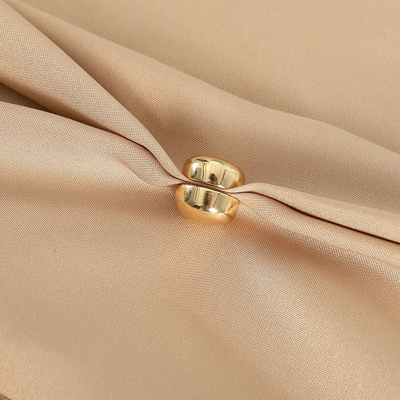 Magnet Hijab Anti Slip Elegan Pengait Jilbab Tanpa Jarum Aman Dipakai — 7