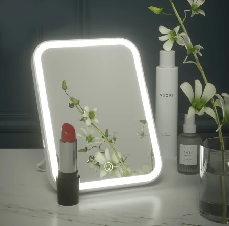 Cermin Make up LED Touch Screen Portable Aesthetic 3 Tingkat Kecerahan — 7