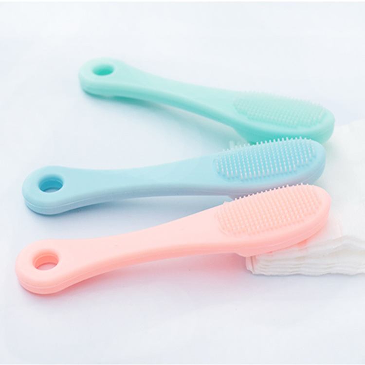Sikat Silikon Pembersih Komedo Hidung Blackhead Finger Brush — 6