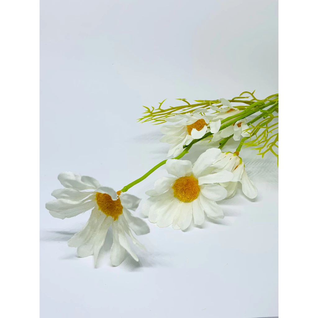 Buket Bunga Daisy Blossom Replika Plastik Besi Tanaman Hias — 10