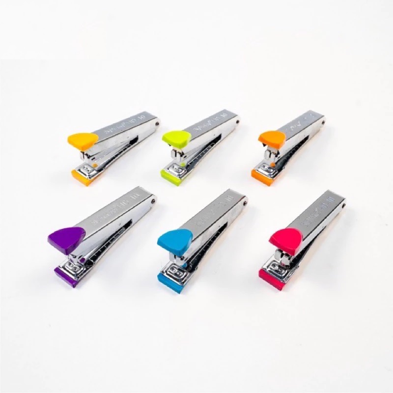 Stapler Mini Hekter Kecil dengan Dimensi 9.5 cm x 2 cm Fungsional — 5