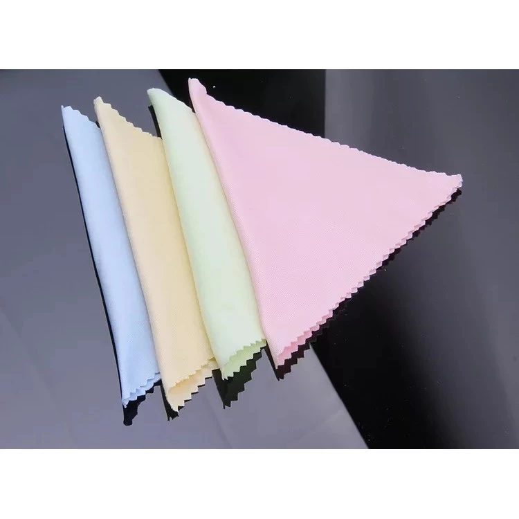 Kain Lap Pembersih Lensa Kacamata Halus Dan Lembut 13x13 Cm — 5