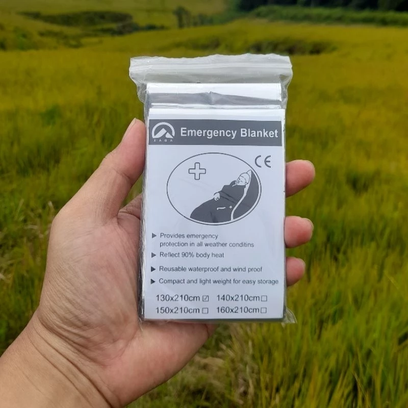Selimut Alumunium Foil Darurat Emergency Blanket Thermal — 5
