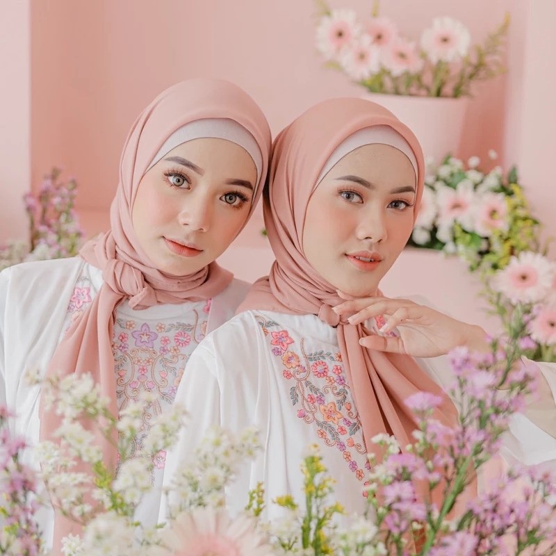 Hijab Bella Square Polos Premium Segi Empat — 3