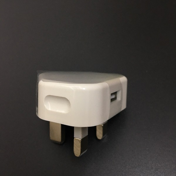 Adaptor Charger Batok Colokan Kaki Tiga Desain Kompak Portable — 6