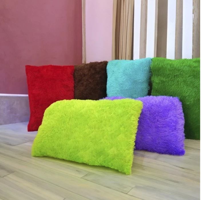 Bantal Sofa Bulu 2 Tampilan Aesthetic Elegan Dekorasi Kamar Ruangan — 6