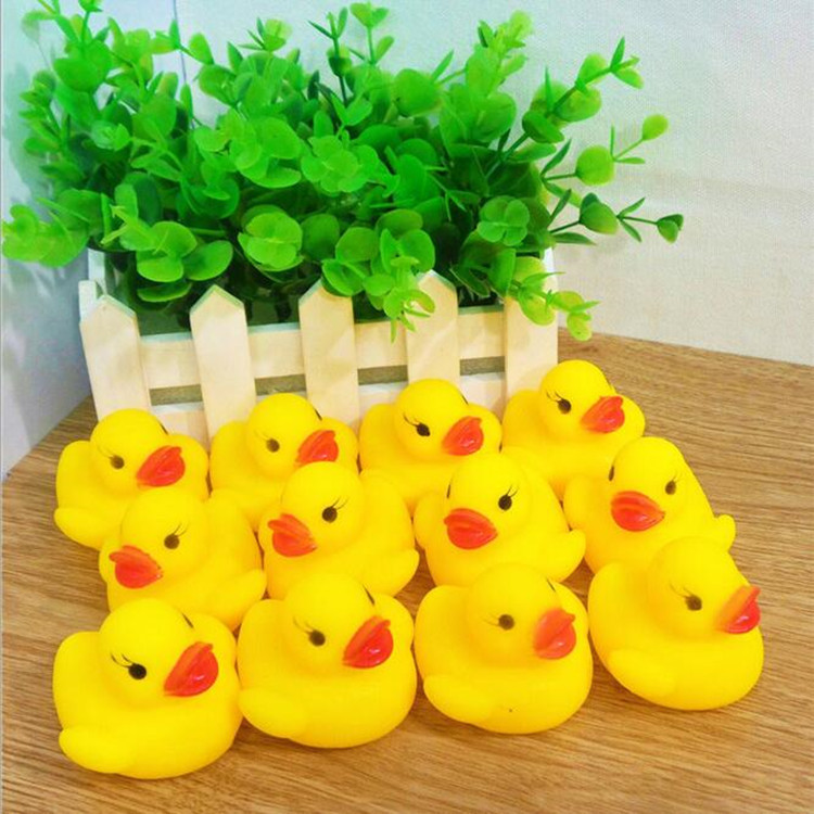 Mainan Mandi Bayi Anak Bebek  Karet Bunyi Mengapung Aman Digigit — 7