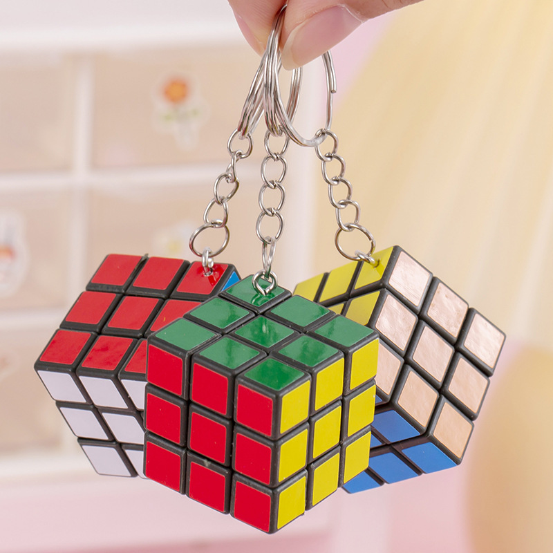 Gantungan Kunci Puzzle Dadu 3 x 3 x 3 cm dengan Bahan Karet — 6