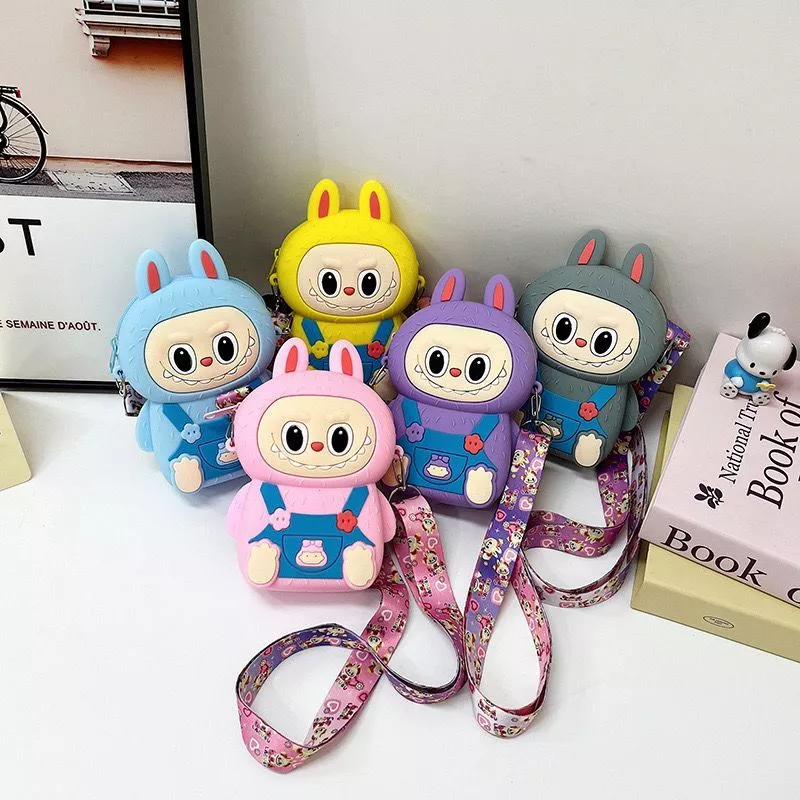 Tas Selempang  Anak Silikon Mini Labubu Viral Motif 3D Rubber Sebaguna — 7