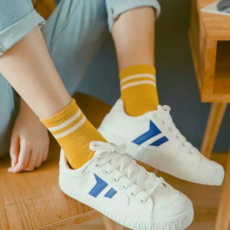 Kaos Kaki Panjang Pria Import Dengan Garis Ringan Dan Nyaman — 6