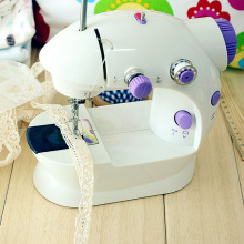 Mesin Jahit Mini Portable SM 202A Sewing Machine Lampu LED Praktis — 3