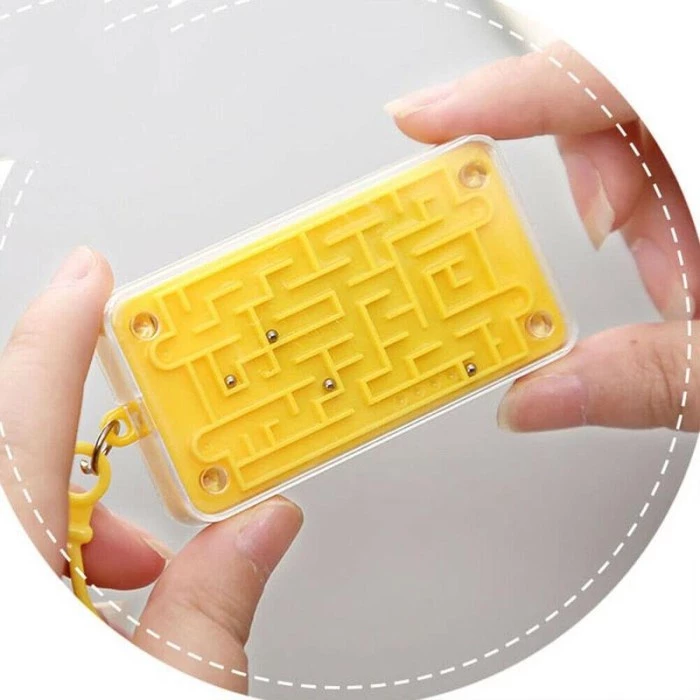 Gantungan Kunci Kalkulator Elektronik Mini Slim Mainan Maze Keychain — 3