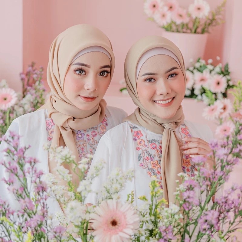 Hijab Bella Square Polos Premium Segi Empat — 4