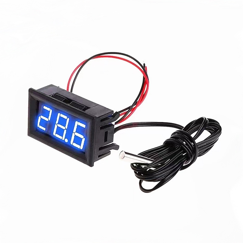 Voltmeter Digital 2 Kabel LED Terang Ukuran Kompak Praktis — 4