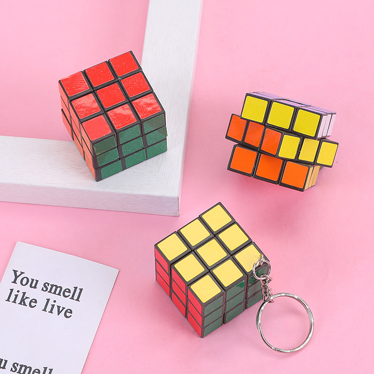 Gantungan Kunci Puzzle Dadu 3 x 3 x 3 cm dengan Bahan Karet — 8