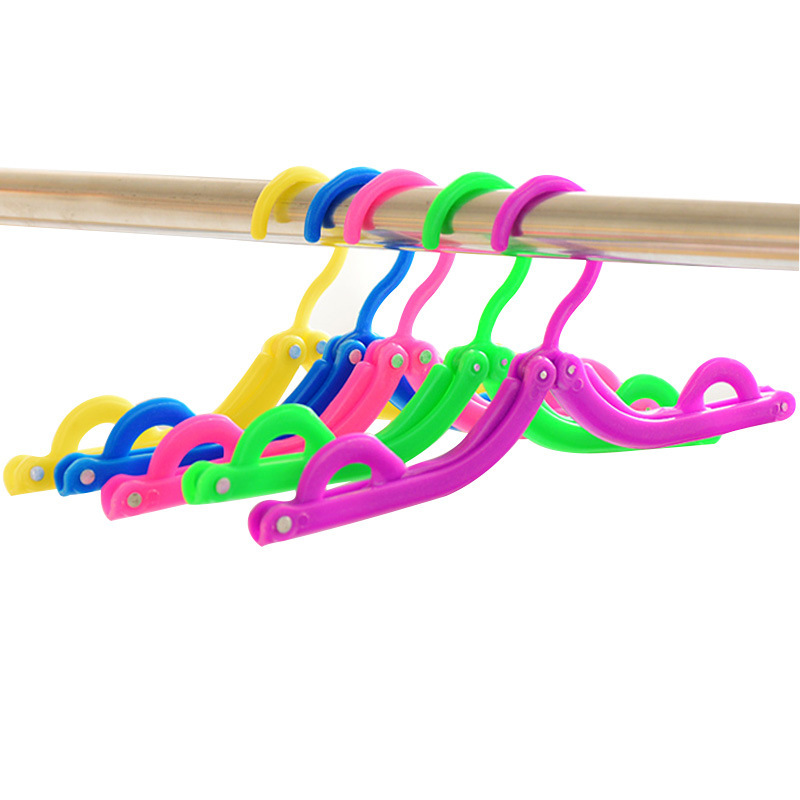Hanger Lipat Portable Kecil Traveling Gantungan Baju Lipat Serbaguna — 7